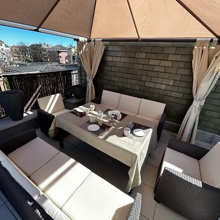 Apartmán R39 Attic With Terrace And Private Parking